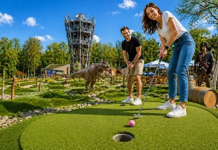 Adventure Golf